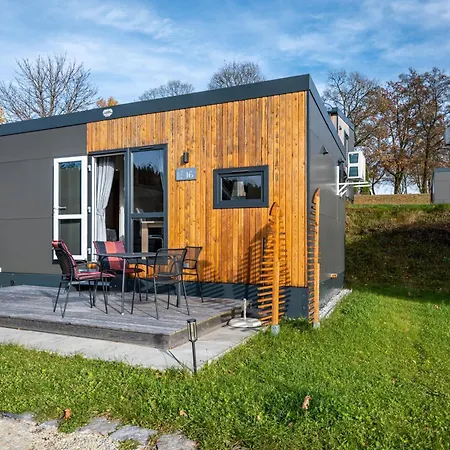 Side-by-side Tiny Vakantiehuis