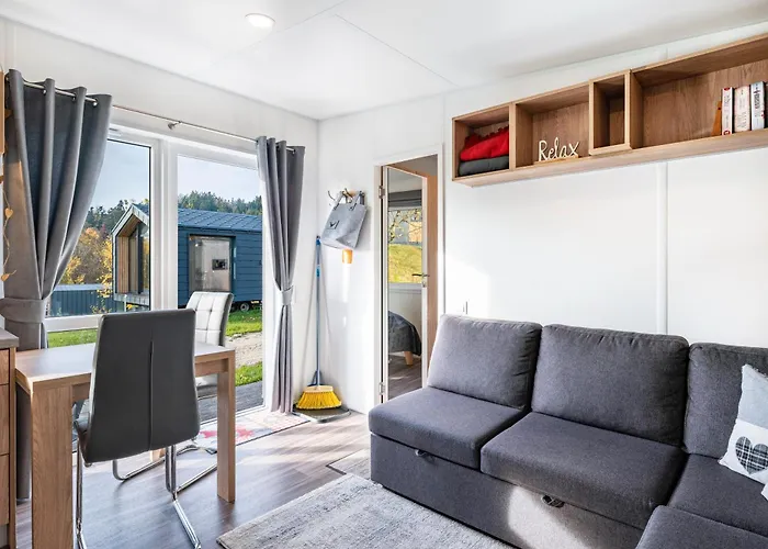 Side-by-side Tiny Vakantiehuis *