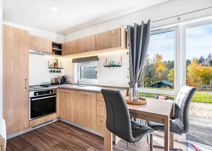 Side-by-side Tiny Untergriesbach